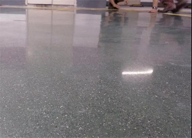 長沙市逸彩環(huán)保科技有限公司,長沙地坪材料,逸彩環(huán)?？萍?地坪材料,環(huán)氧樹脂地坪,金剛砂耐磨地坪