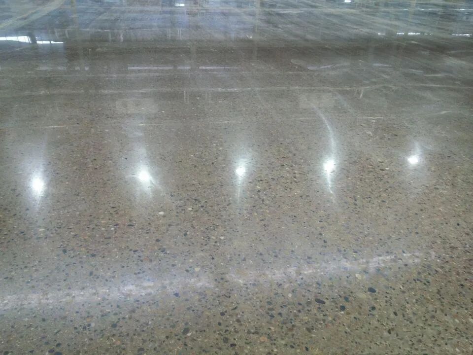 長沙市逸彩環(huán)?？萍加邢薰?長沙地坪材料,逸彩環(huán)?？萍?地坪材料,環(huán)氧樹脂地坪,金剛砂耐磨地坪