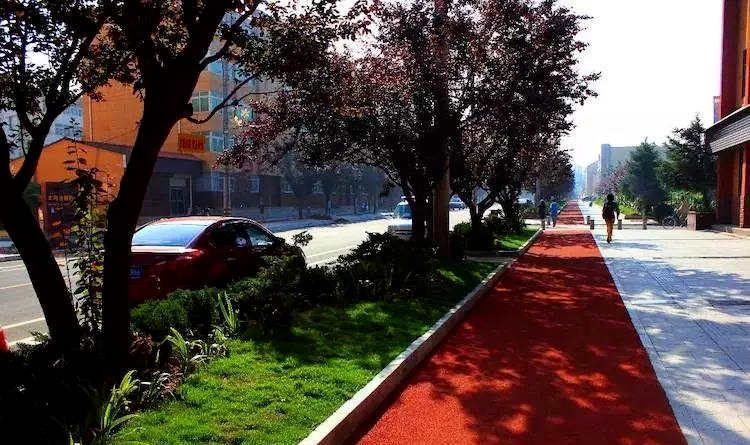 長沙市逸彩環(huán)?？萍加邢薰?長沙地坪材料,逸彩環(huán)?？萍?地坪材料,環(huán)氧樹脂地坪,金剛砂耐磨地坪